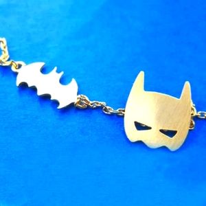 5/$25 New Batman Gold Necklace